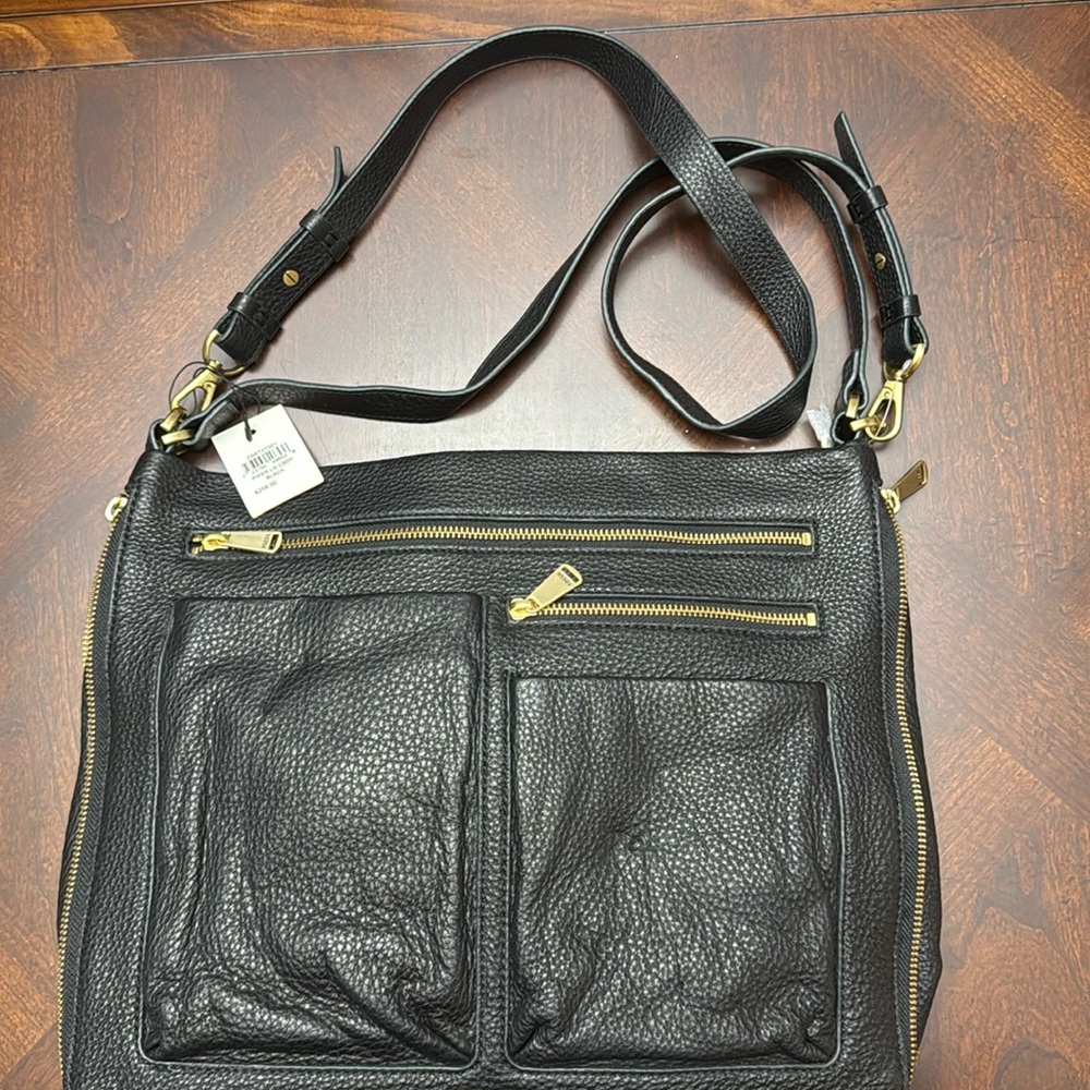 Fossil crossbody.